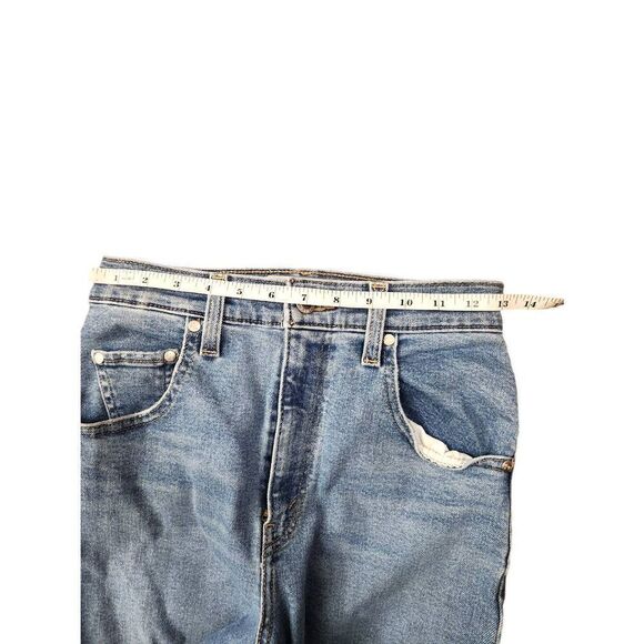 Levis SilverTab Mom Jean women's 26x26* measured distressed High-Rise Taper - Picture 3 of 11